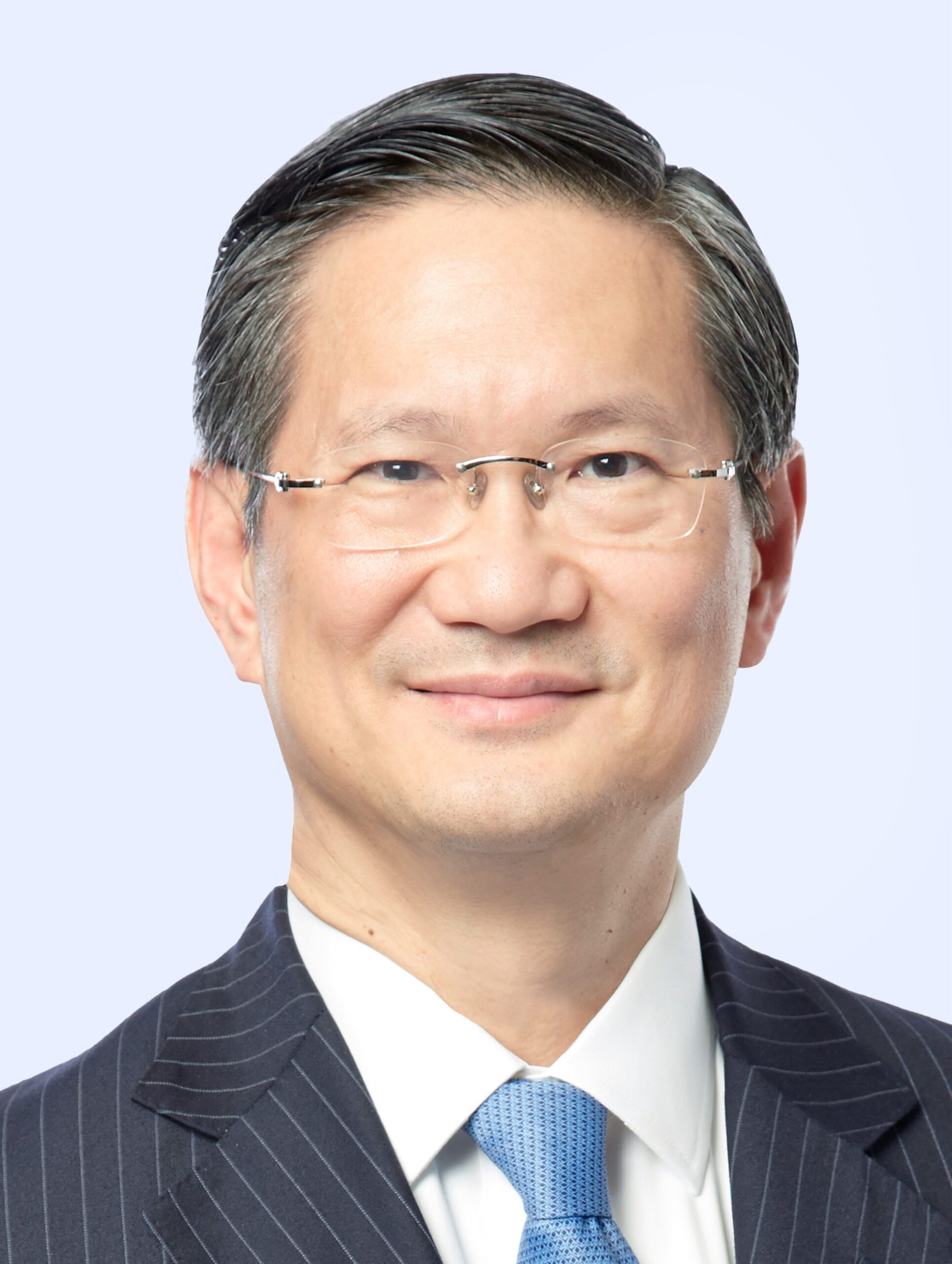 Mr Chartsiri Sophonpanich